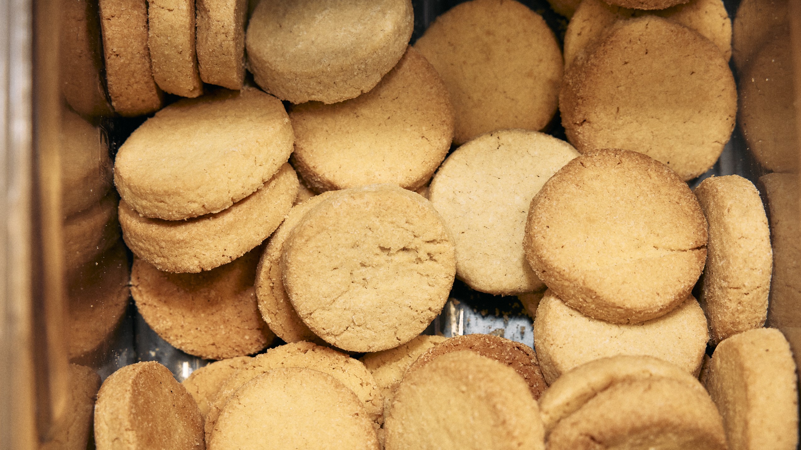 Avis aux gourmands : il y a de nouveaux biscuits au rayon vrac !